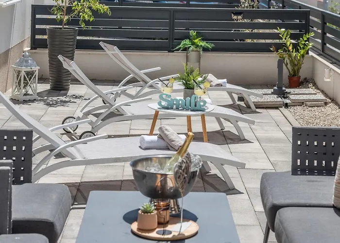 Luxury Smile-sea View Apartment Makarska