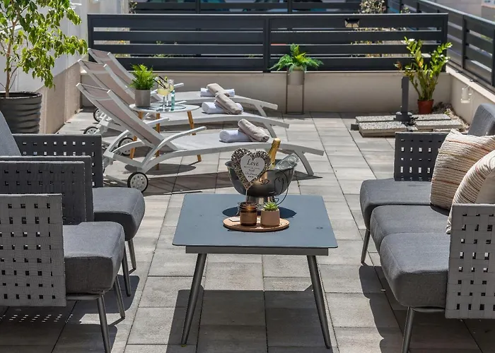 Luxury Smile-sea View Apartament *